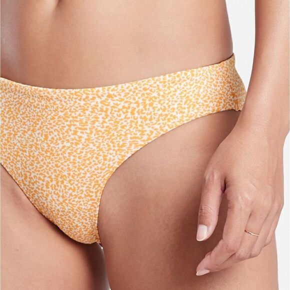 Athleta Clean medium textured bottom - Picture 1 of 10